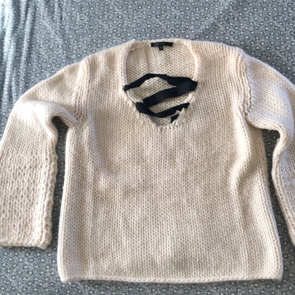 Gucci sweater